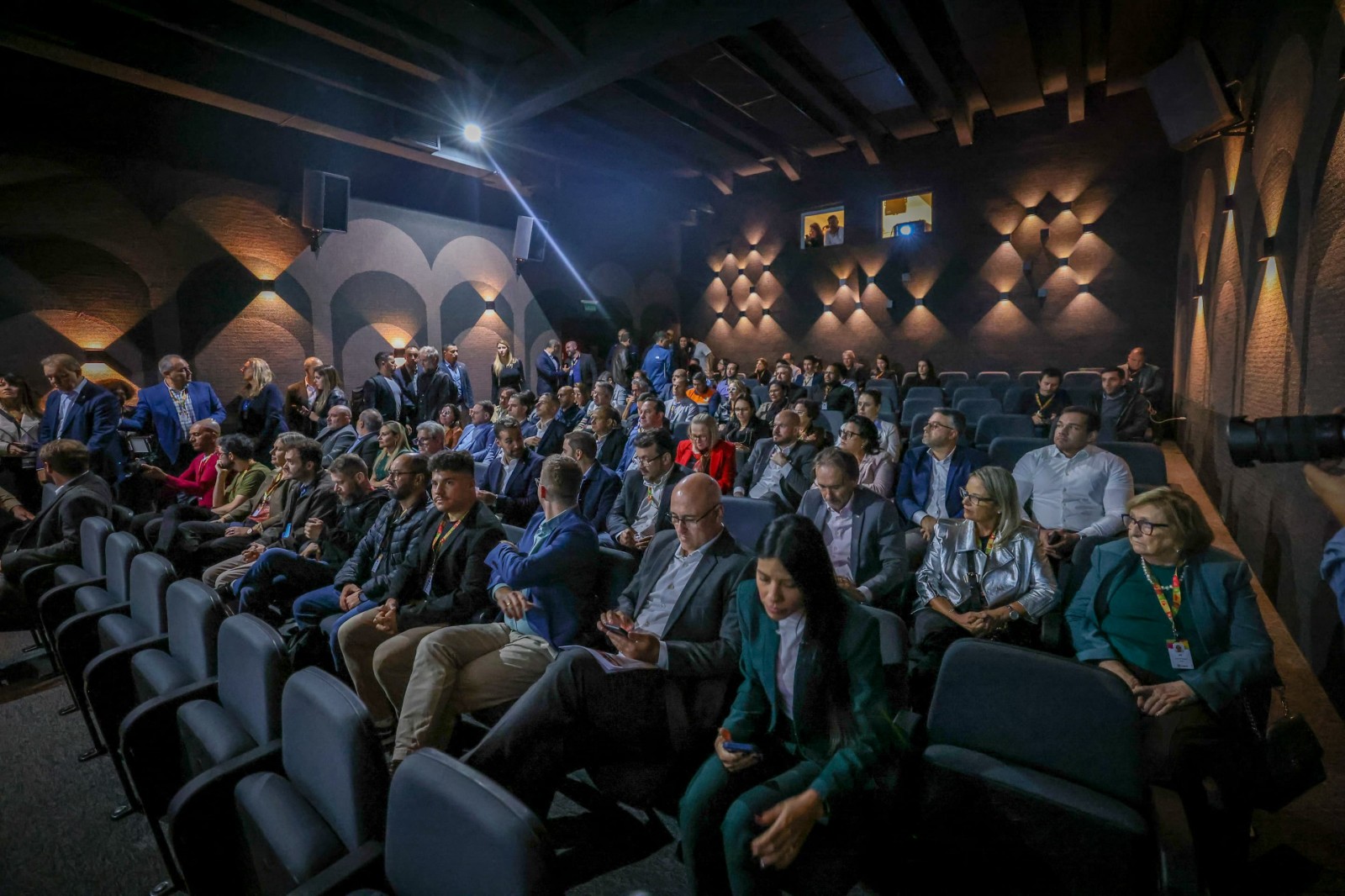 Lançamento do documentário Todos Nós Por Todos Nós